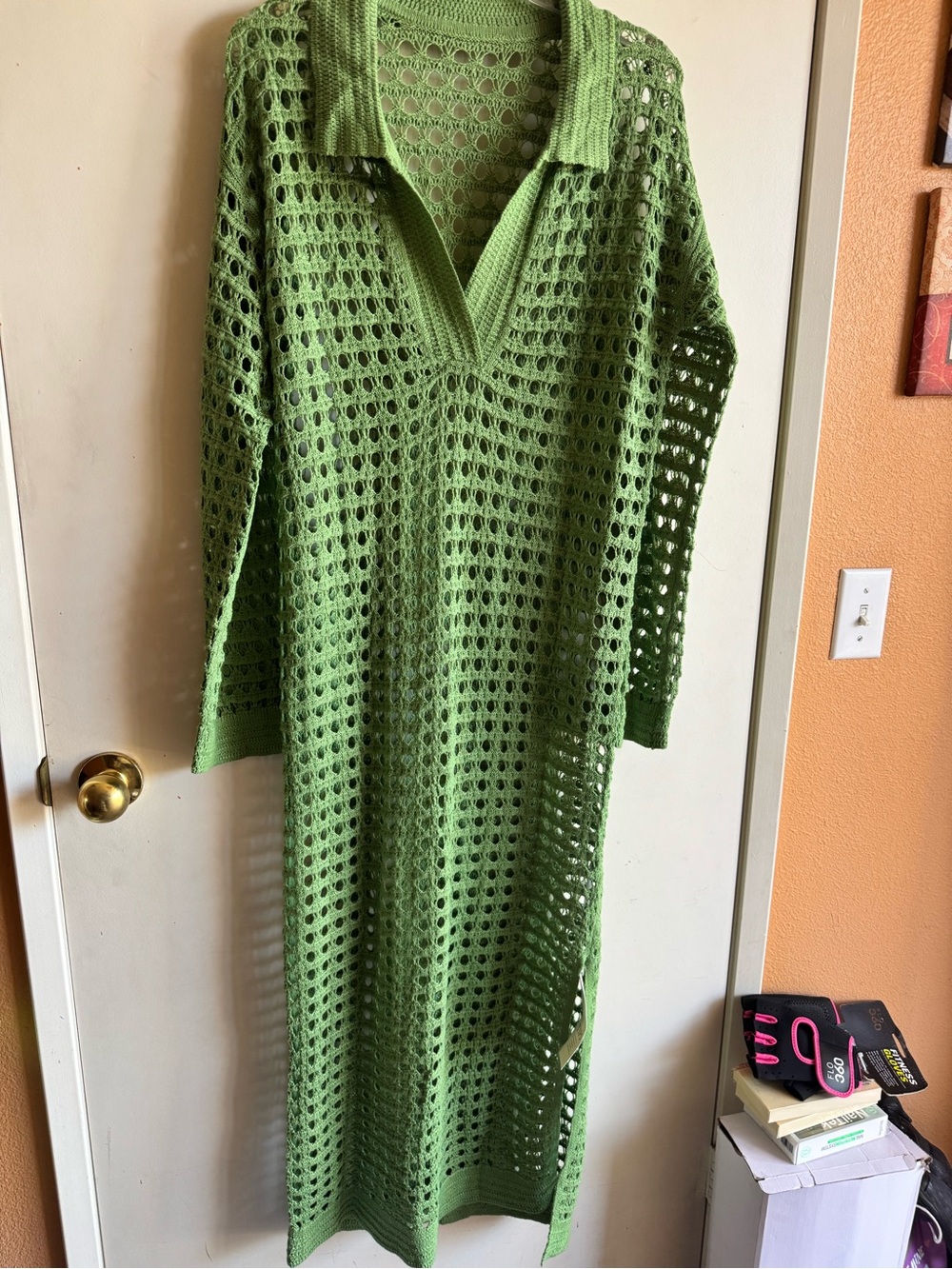 Green Open-Knit Long Sleeve Dress or Coverup  Height 56 inches. Size M